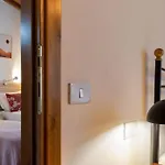 Casa Maestrale Toscanaonehh 아파트