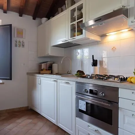 Casa Maestrale Toscanaonehh * סנטה לוצ'ה